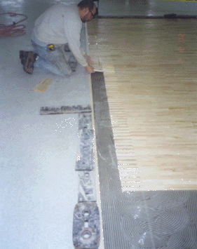 lay-wood.Gfls.IF.gif (66505 bytes)